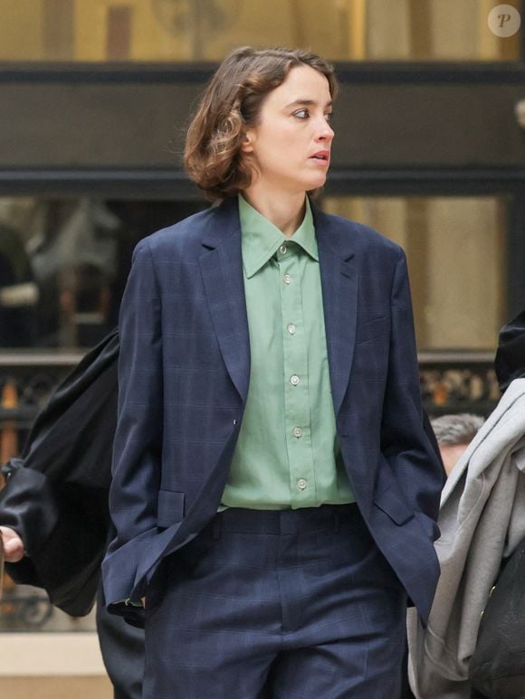 La peine est plus lourde que celle prononcée en première instance (quatre ans dont deux avec sursis).

Adèle Haenel - - Le procès en appel du réalisateur Christophe Ruggia accusé d'agressions sexuelles par Adèle Haenel reprend au palais de justice sur île de la Cité, chambre 2-5 de la cour d'appel de Paris, France, le 23 janvier 2026. © Julien Sarkissian/Bestimage