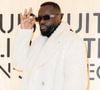 Si vous vous demandez ce que ça fait d'être dans la peau de Gims pendant une journée, ne vous posez plus la question. 

Maître Gims – Photocall du Défilé de mode Louis Vuitton Collection Hommes Automne Hiver Printemps-Été  dans le cadre de la Fashion Week de Paris, France. © Olivier Borde / Bestimage
