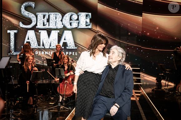 Exclusif - Faustine Bollaert et Serge Lama en backstage de l'enregistrement de l'émission "Serge Lama, le dernier rappel" présentée par F. Bollaert, diffusée le vendredi 21 novembre 2025 sur France 3 à 21h10, au théâtre Marigny à Paris, France, le 29 avril 2025. © Clovis-Moreau/Bestimage