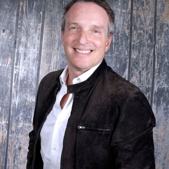 Portrait de Stéphane Rotenberg lors de l'enregistrement de l'émission "Le jet de luxe"  le 15 mai 2025. © Cédric Perrin / Bestimage