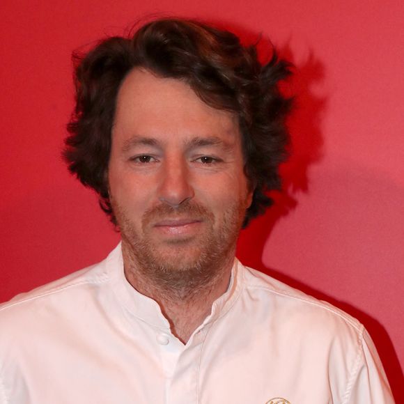 Jean Imbert défraye à ce jour la chronique...

Exclusif - Le chef Jean Imbert - 30ème Anniversaire du groupe de communication Mazarine à la "Maison Mazarine" à Paris. © Bertrand Rindoff / Bestimage