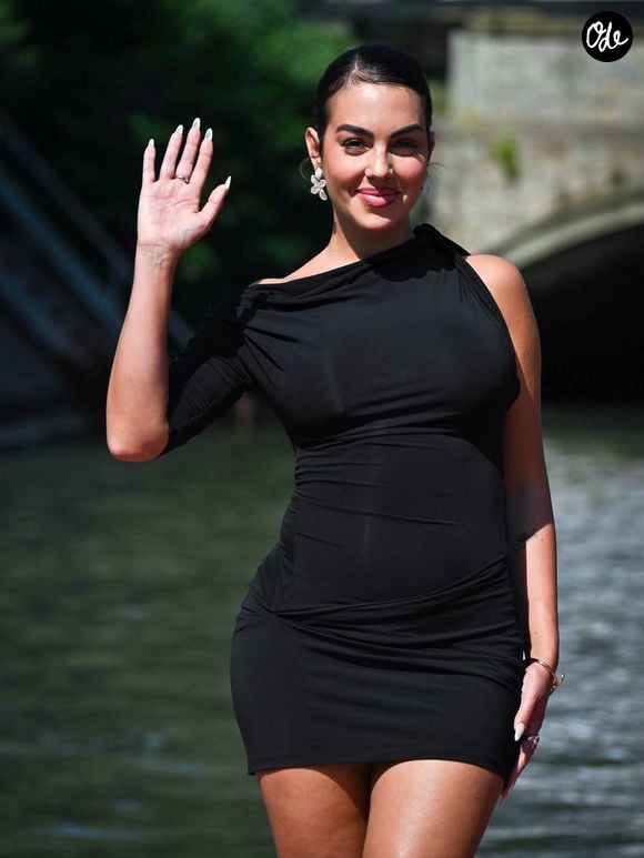 Georgina Rodriguez arrive au débarcadère de l'Hôtel Excelsior lors du 81ème Festival International du Film de Venise, la Mostra, à Venise, Italie, le 3 septembre 2024. © Manuele Mangiarotti/IPA via ZUMA Press/Bestimage