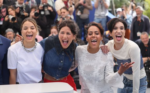 Shirel Nataf, Lise Akoka, Amel Bent et Yuming Hey au photocall du film "Ma Frère" lors du 78ème Festival International du Film de Cannes, au Palais des Festivals à Cannes, France, le 22 mai 2025. © Jacovides-Moreau/Bestimage