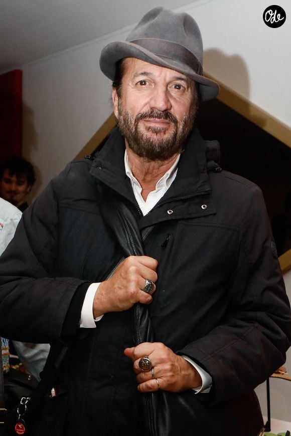 Exclusif - Francis Lalanne - People au concert "World of Queen" en hommage au groupe Queen de feu Freddie Mercury au palais des Congrès à Paris, France, le 03 février 2023. © Christophe Clovis / Bestimage