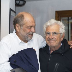 Exclusif - Eric Dupond-Moretti, Michel Boujenah - Spectacle d'Eric Dupond-Moretti "J'ai dit oui" au théâtre de Verdure lors du 41ème Festival de Ramatuelle, le 4 août 2025. 
© Cyril Bruneau / Festival de Ramatuelle / Bestimage