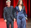 Venu avec sa compagne âgée de 30 ans Valéria Nicov, Sean Penn portait un élégant costume noir. 

Sean Penn et Valeria Nicov - Cérémonie d'ouverture du 17ème Festival Lumière à la Halle Tony Garnier à Lyon, le 11 octobre 2025. © Reynaud Julien/APS-Medias/ABACA
