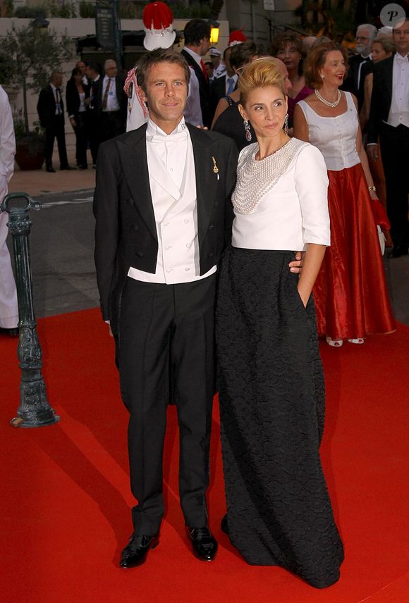 Emmanuel Philibert de Savoie et la princesse Clotilde arrivent au dîner officiel du prince Albert II de Monaco et de Charlene Wittstock à l'Opéra de Monte-Carlo, à Monte-Carlo, Monaco, le 02 juillet 2011. Photo par Gareth Fuller/PA Photos/ABACAPRESS.COM