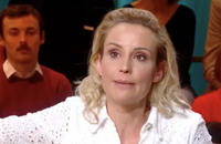 Invitée sur le plateau de l'émission "Quelle Époque !", suite à son départ précipité de Dubaï après les frappes iraniennes qui ont touché le pays, Élodie Gossuin s'est retrouvée face à une séquence de Vincent Moscato. 

Elodie Gossuin dans "Quelle Époque" France 2