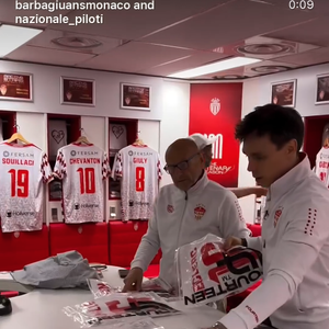 Un match remporté 6 buts à 4 par l’équipe de Louis Ducruet


Images de Marie Ducruet sur Instagram.