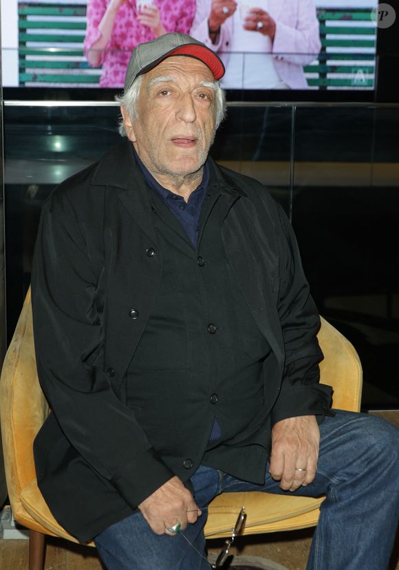 Gérard Darmon - Avant-première du film "Aimons-nous vivants" au cinéma Pathé Beaugrenelle à Paris le 8 avril 2025. © Coadic Guirec/Bestimage