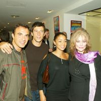 Professeure iconique de la Star Academy, elle raconte l'insistance de la production sur son changement d'apparence : "Quand ils m'ont vu arriver..."