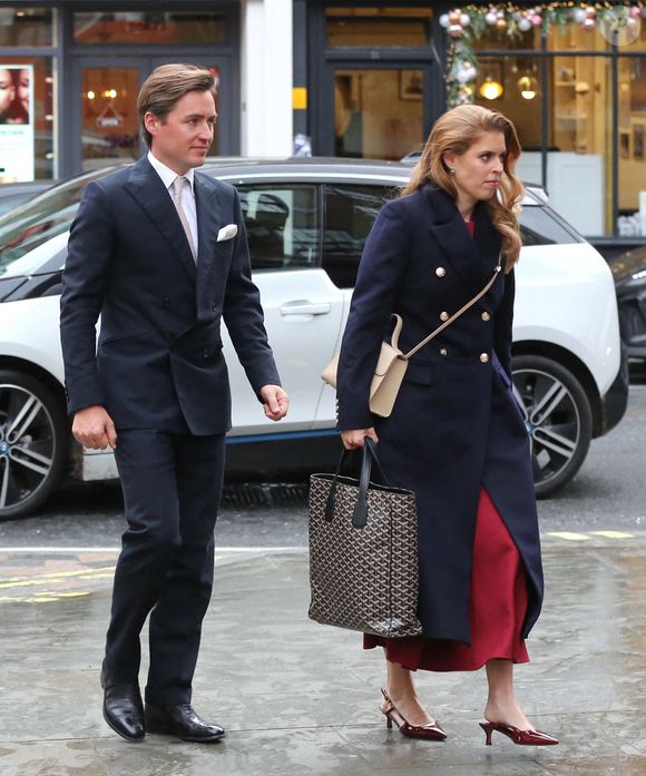 Edoardo mapelli mozzi et la princesse beatrice se rendent au pub pour célébrer le baptême de la deuxième fille de la princesse Beatrice et d'Edoardo Mapelli Mozzi à la chapelle royale du palais St James à Londres, Angleterre, Royaume-Uni, le 12 décembre 2025. Photo by Splash News/ABACAPRESS.COM