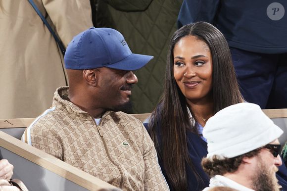 Dans les colonnes de "TV Mag", Jennifer Galap explique qu'en l'espace de trois ans, Harry Roselmack a su devenir bien plus qu'un simple beau-père pour sa fille.

Célébrités dans les tribunes des Internationaux de France de tennis de Roland Garros 2024 à Paris, le 29 mai 2024.

© Moreau / Jacovides / Bestimage