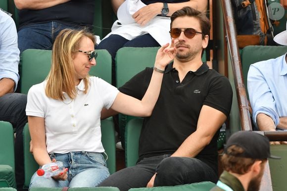 Les performances de l'entreprise de Thomas Sabatier sont exceptionnelles.

L'actrice Audrey Lamy et son petit ami Thomas Sabatier assistent au tournoi de Roland-Garros 2018 - cinquième jour à Roland-Garros le 31 mai 2018 à Paris, France. Photo by Laurent Zabulon/ABACAPRESS.COM