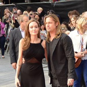 Angelina Jolie et Brad Pitt - People a la premiere du film "World War Z" a Londres, le 2 juin 2013. FLYNET UK / BESTIMAGE