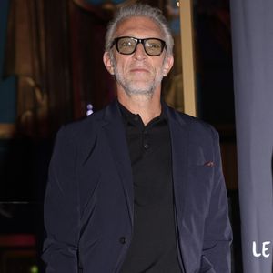 L'acteur de 59 ans poursuit une carrière internationale particulièrement dense entre cinéma et séries.

Vincent Cassel lors de la première du film “The Opera” aux Folies Bergère à Paris le 31 août 2026. 

© Jasmine Aissaoui / Bestimage