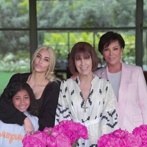 Kim Kardashian a rendu hommage à sa grand-mère sur Instagram