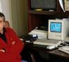 Il s’en est séparé en 2011 pour s’installer d’abord en Normandie, puis à Bormes-les-Mimosas, dans le sud.
Archives - En France, à Paris, Michel Sardou chez lui en décembre 1986.
Michel MARIZY via Bestimage