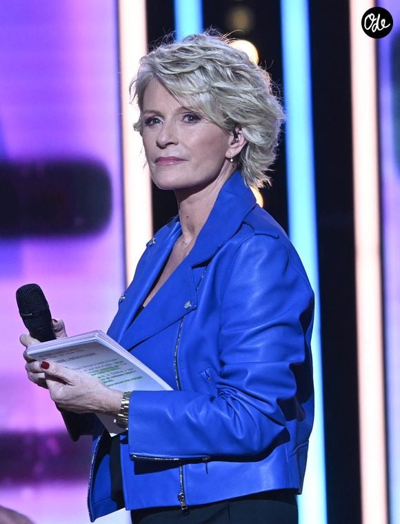 Sophie Davant - Les personnalités se mobilisent lors de la 36ème édition du Téléthon sur le plateau de France 2, avec pour parrain K.Adams, le 3 décembre 2022. 
© Coadic GUIREC / Bestimage