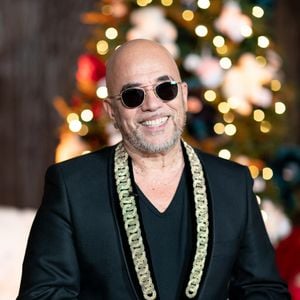 Le chanteur a expliqué pourquoi il n'a jamais pu travailler avec Vanessa Paradis sur l'antenne de RTL

Exclusif - Pascal Obispo - Backstage - Enregistrement de l'émission "La grande soirée du 31" à Chantilly" au Château de Chantilly, diffusée le 31 décembre sur France 2.
© Tiziano da Silva-Cyril Moreau / Bestimage