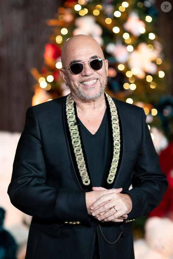 Le chanteur a expliqué pourquoi il n'a jamais pu travailler avec Vanessa Paradis sur l'antenne de RTL

Exclusif - Pascal Obispo - Backstage - Enregistrement de l'émission "La grande soirée du 31" à Chantilly" au Château de Chantilly, diffusée le 31 décembre sur France 2.
© Tiziano da Silva-Cyril Moreau / Bestimage