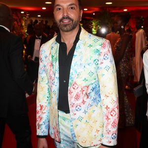 “Mais le titre, c’est le Roi Soleil, donc c’est Manu. Qui, depuis, est devenu un vrai comédien”, conclut Kamel Ouali

Exclusif - Kamel Ouali - Dîner de gala organisé par la Fondation "Children of Africa" à l'initiative de Madame D.Ouattara, Première Dame de Côte d'Ivoire et Présidente fondatrice de "Children of Africa" au Sofitel Ivoire à Abidjan. Le 1er Mars 2024
© Dominique Jacovides / Bestimage