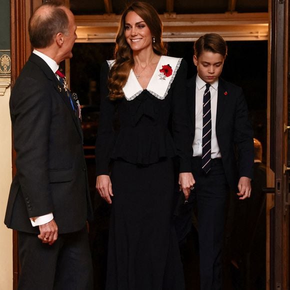 Catherine (Kate) Middleton, princesse de Galles, Le prince George de Galles La famille royale britannique assiste au Festival du Souvenir de la Royal British Legion, en l'honneur des militaires, au Royal Albert Hall à Londres, le 8 novembre 2025. © Julien Burton / Bestimage