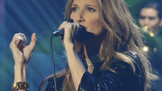 500m² de jardin, piscine, spa et vue sur la tour Eiffel : Céline Dion s'était offert un hôtel particulier à Paris, dans un quartier prisé