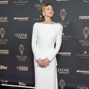La princesse Charlène de Monaco au photocall de la 69ème cérémonie du Ballon D'Or 2025 au théâtre du Châtelet à Paris, France, le 22 septembre 2025. © Cyril Moreau/Bestimage
