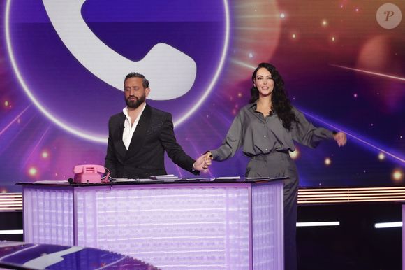 Exclusif - Cyril Hanouna, Nabilla Vergara, sur le plateau de l’émission « TPMP » La dernière sur C8,  présentée par C.Hanouna et diffusée en direct sur C8, Paris, France, le 27 fevrier 2025. © Jack Tribeca / Bestimage