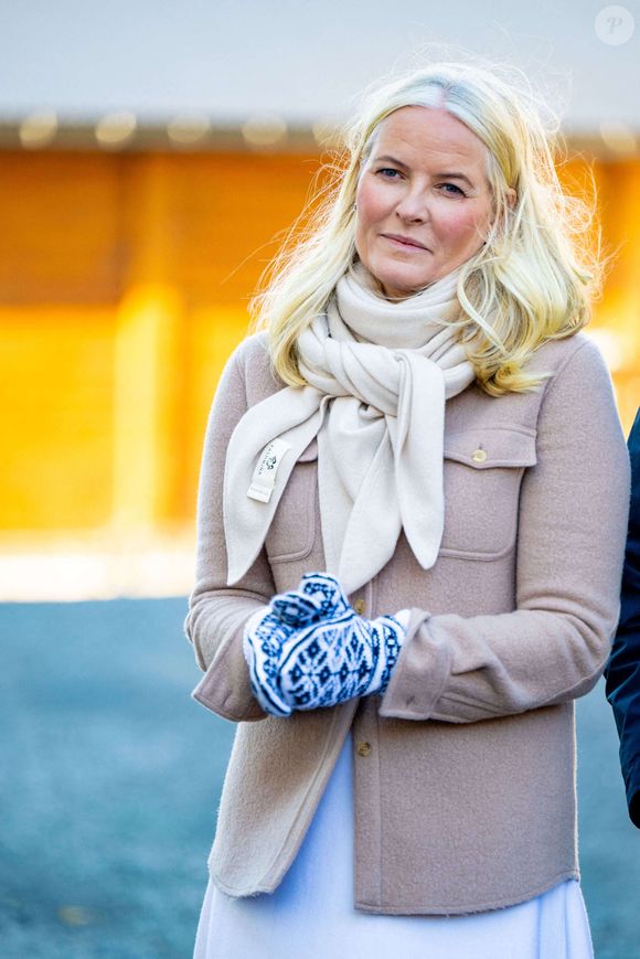 La princesse héritière Mette-Marit lors d'une visite le deuxième jour de leur visite de trois jours dans la région de Sor-Trondelag en Norvège. Photo par Mischa Schoemaker/ABACAPRESS.COM