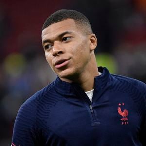 Kylian Mbappé quittera bientôt Madrid pour rejoindre l’équipe de France aux États-Unis.

Kylian Mbappé lors de la finale de la Ligue des Nations où la France a remporté la coupe en battant l'Espagne 2 buts à 1 à Milan.

Inside/Panoramic/Bestimage