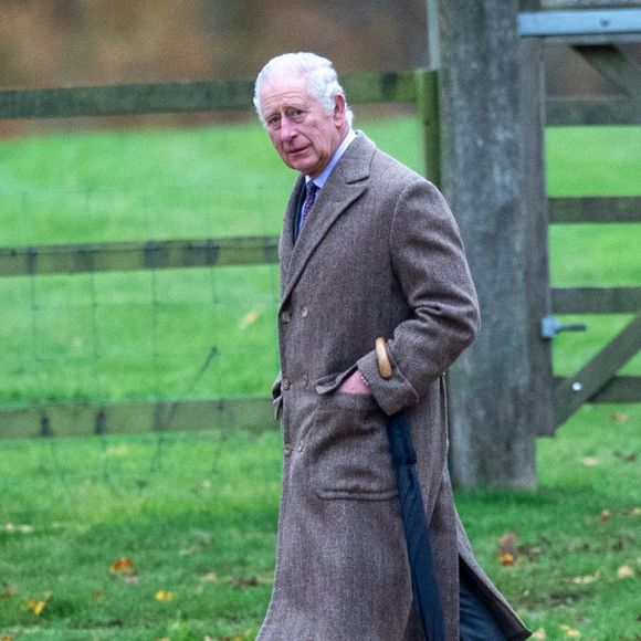 Le duc de Sussex a récemment vu son père, le roi Charles III.

Le roi Charles a été vu pour la première fois en public depuis la diffusion de la bande-annonce Nexflix de Harry et Meghan et la récente querelle sur les courses royales, alors qu'il se rendait à l'église aujourd'hui. © Splash News/ABACA