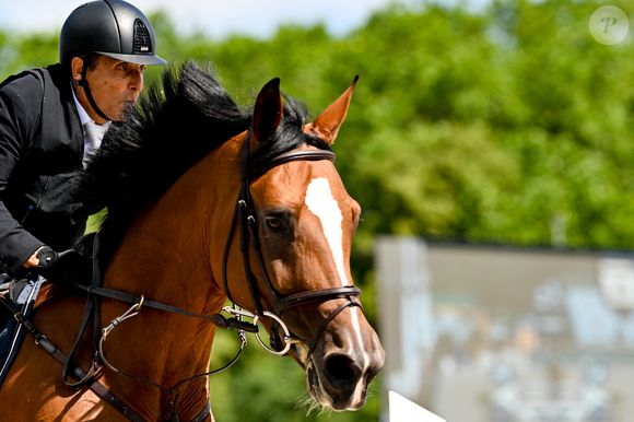 Serge Varsano sur Just Dance T&L Z au Prix Geberit lors de la 10ème édition du "Longines Paris Eiffel Jumping" à la Plaine de Jeux de Bagatelle à Paris le 23 juin 2024.

© Pierre Perusseau / Veeren / Bestimage