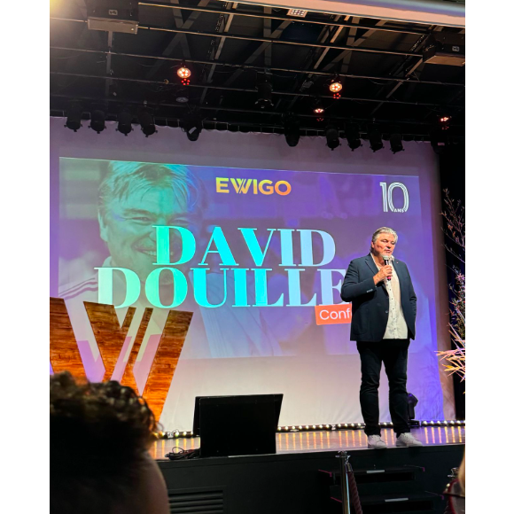 David Douillet lors d'une conférence en 2024.