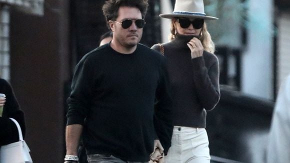 À l'aube de ses 50 ans, Laeticia Hallyday se relève avec Frédéric : un homme d'action qui change son quotidien !
