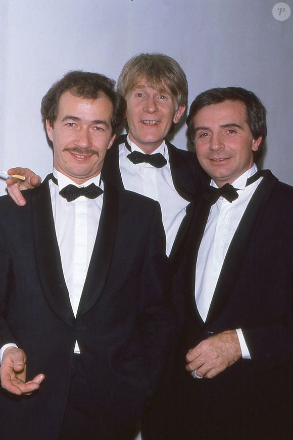 Gérard Rinaldi est mort en 2012. Gérard Filippelli en 2021. Jean Sarrus les a donc rejoints, ce mercredi 19 février 2025. On imagine la douleur de Jean-Guy Fechner, 77 ans, et de Luis Rego, 81 ans, les derniers Charlots encore vivants, à l'annonce de sa mort...

Les Charlots, Gérard Rinaldi, Jean Sarrus et Jean-Guy Fechner, en 1988 (Archives). JLPPA / Bestimage