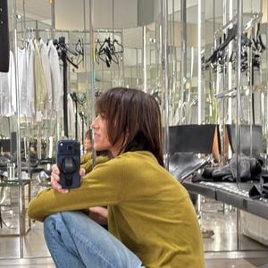 Charlotte Gainsbourg prend la pose à New-York. Capture d'écran Instagram