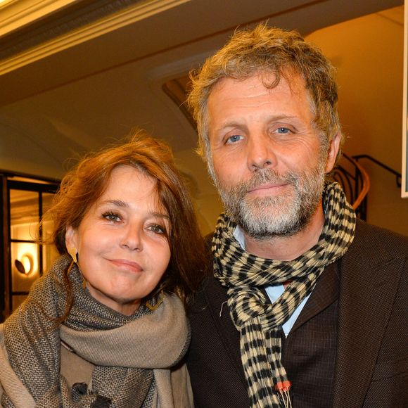 Elle qui a vécu une belle et longue histoire d'amour avec Stéphane Guillon, le père de sa fille Violette. 

Stéphane Guillon et sa femme Muriel Cousin - Générale de la pièce "L'heureux élu", une comédie de Eric Assous au Théâtre de la Madeleine à Paris le 24 octobre 2016. © Coadic Guirec/Bestimage