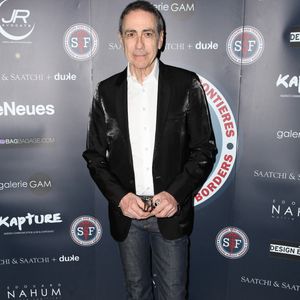 Alain Chamfort lors du gala au profit de Sauveteurs Sans Frontières qui s'est tenu à la salle Wagram à Paris, France, le 31 mars 2014. Photo by Audrey Poree/ABACAPRESS.COM