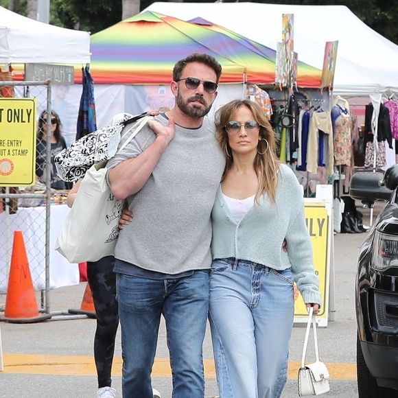 Exclusif - Jennifer Lopez fait des courses avec sa fille Emme et son mari Ben Affleck à Los Angeles, le 17 septembre 2023 © Backgrid USA / Bestimage