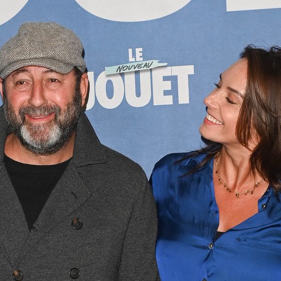 Kad Merad et sa compagne Julia Vignali - Avant-première du film "Le Nouveau Jouet" au Grand Rex à Paris le 9 octobre 2022. © Coadic Guirec/Bestimage