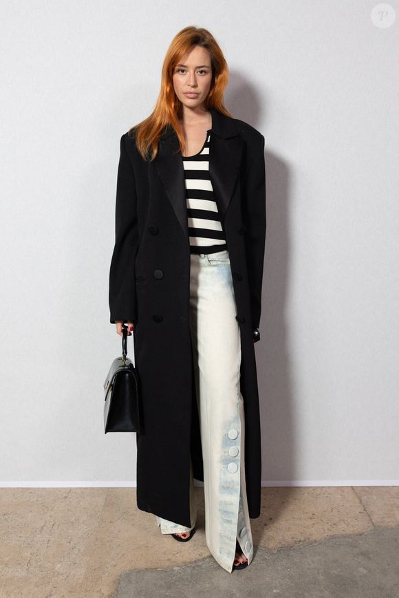 Charlotte Lauxerrois au photocall du défilé Vaillant Collection Femme Prêt-à-Porter Automne/Hiver 2026-2027 lors de la Fashion Week de Paris (PFW) au palais de Tokyo, à Paris, France, le 6 mars 2026. © Julien Sarkissian/Bestimage