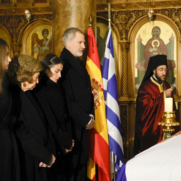 Princesse Leonor (La princesse Leonor), Infante Sofia (L'infante Sofia d'Espagne), Reine Sofia (La reine Sofia), Reine Letizia (La reine Letizia d'Espagne) et Roi Felipe (Le roi Felipe VI d' Espagne) - La famille royale d'Espagne assiste au service commémoratif de la princesse Irène de Grèce à la cathédrale orthodoxe grecque de Saint-André et Saint Démétrius, à Madrid, Espagne, le 17 janvier 2026. © Pool/Bestimage