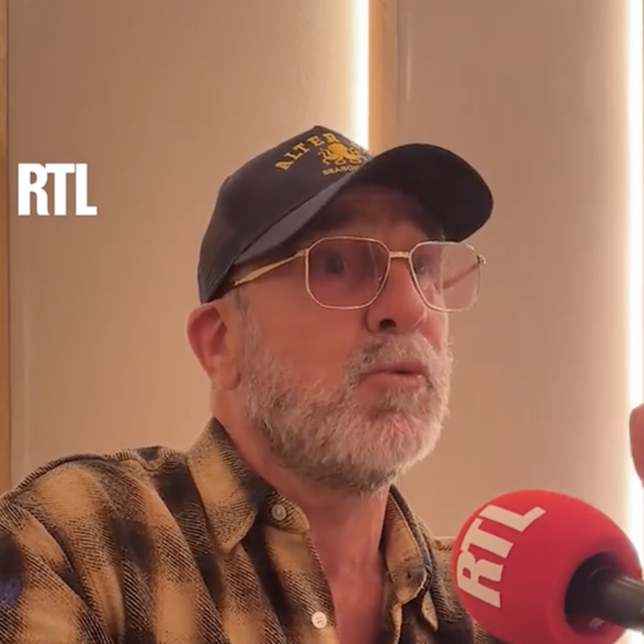 Nos enfants [Émir, né en 2009, et Selma, née en 2013] rigolent, parce que Rachida est comme moi, on pleure tout le temps. Dès qu'il y a un truc d'émotion, ils nous regardent comme ça 'Ah, tu pleures, ah, tu pleures !', mais oui, on pleure tout le temps, nous'!", a confié l'ex-footballeur sur RTL. 

Eric Cantona invité par Augustin Trapenard le 14 mars 2026 sur RTL