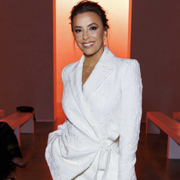 Eva Longoria assiste au défilé Elie Saab Haute Couture printemps-été 2025 lors de la semaine de la mode de la Haute Couture à Paris le janvier 2025 - Paris, France le 29 janvier 2025. Photo par Ik Aldama/DPA/ABACAPRESS.COM