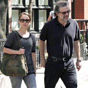 Natalie Portman se promène à Soho, New-York City, NY, USA le 5 mai 2007. Photo Rodrigo Guerra/Ramey agency/ABACAPRESS.COM