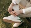 Choisir la bonne paire de chaussures pour aller travailler relève souvent du casse-tête pour les hommes.