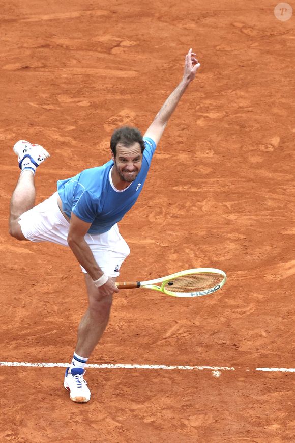Richard Gasquet - L'Allemand D.Altmaier s'impose face au Français R.Gasquet (7-5, 5-7, 6-2) qui jouait son dernier match au tournoi Rolex Masters de Monte-Carlo, le 9 avril 2025. 
© Claudia Albuquerque / Bestimage