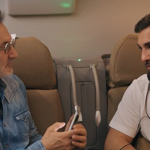 Kendji Girac dans l'émission "Rendez-vous en terre inconnue" sur France 2, le 29 avril 2024